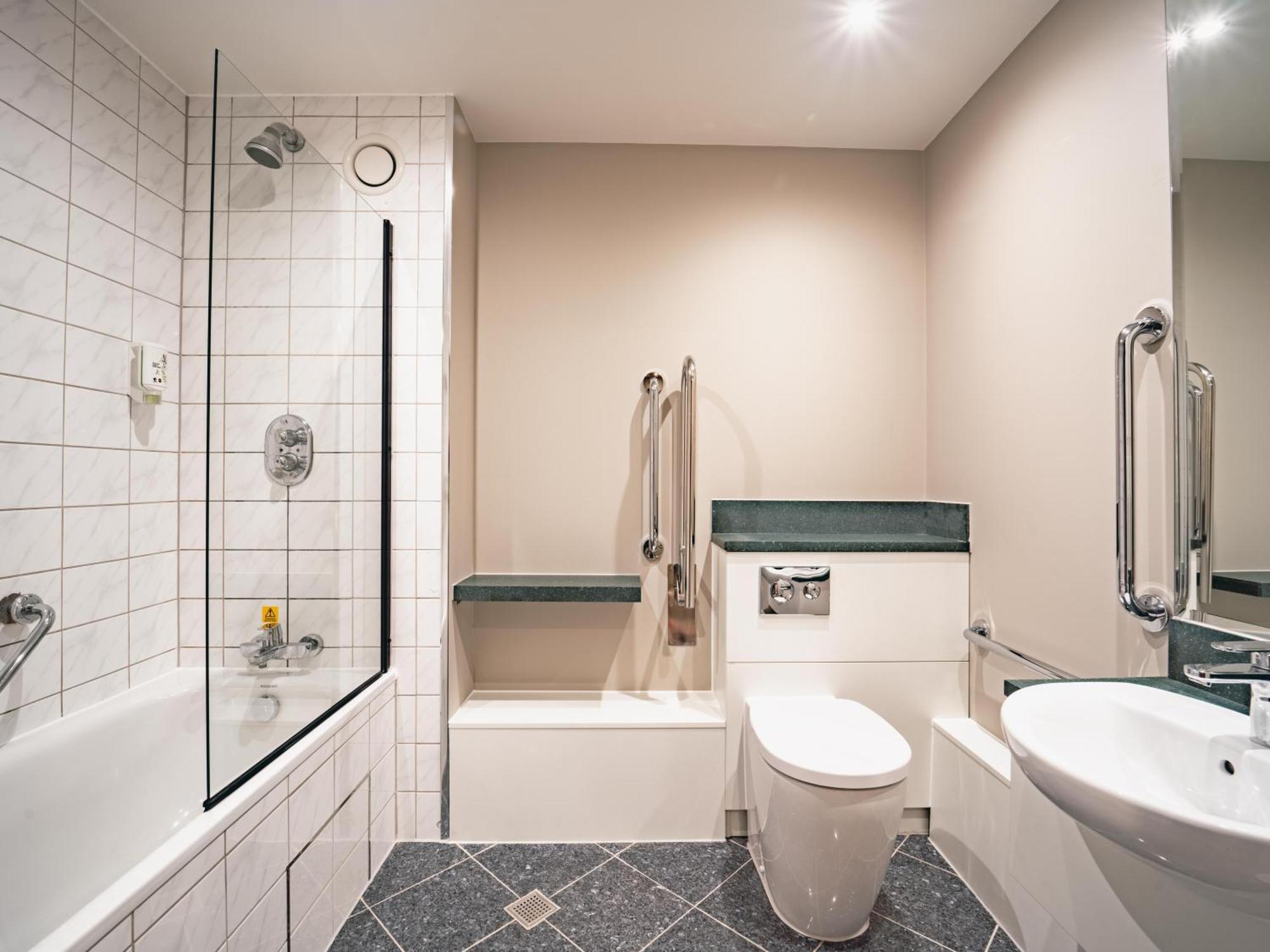 B&B Hotel London Heathrow Slough Kültér fotó