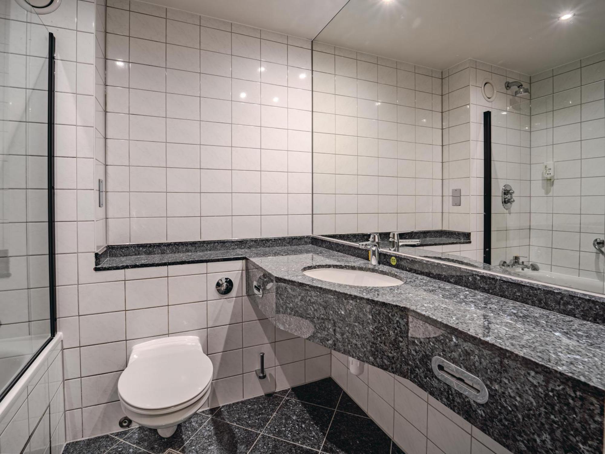 B&B Hotel London Heathrow Slough Kültér fotó