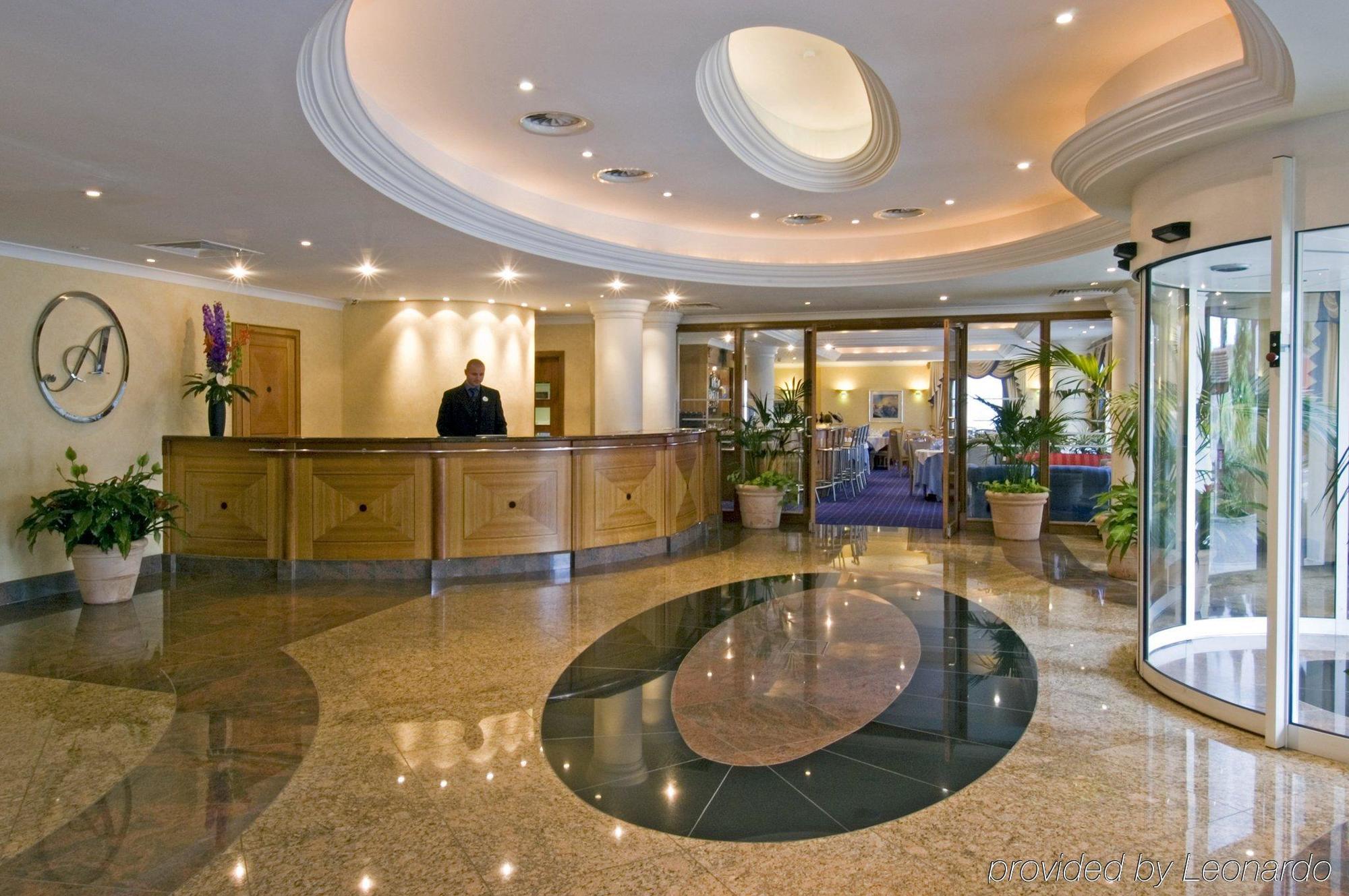 B&B Hotel London Heathrow Slough Kültér fotó