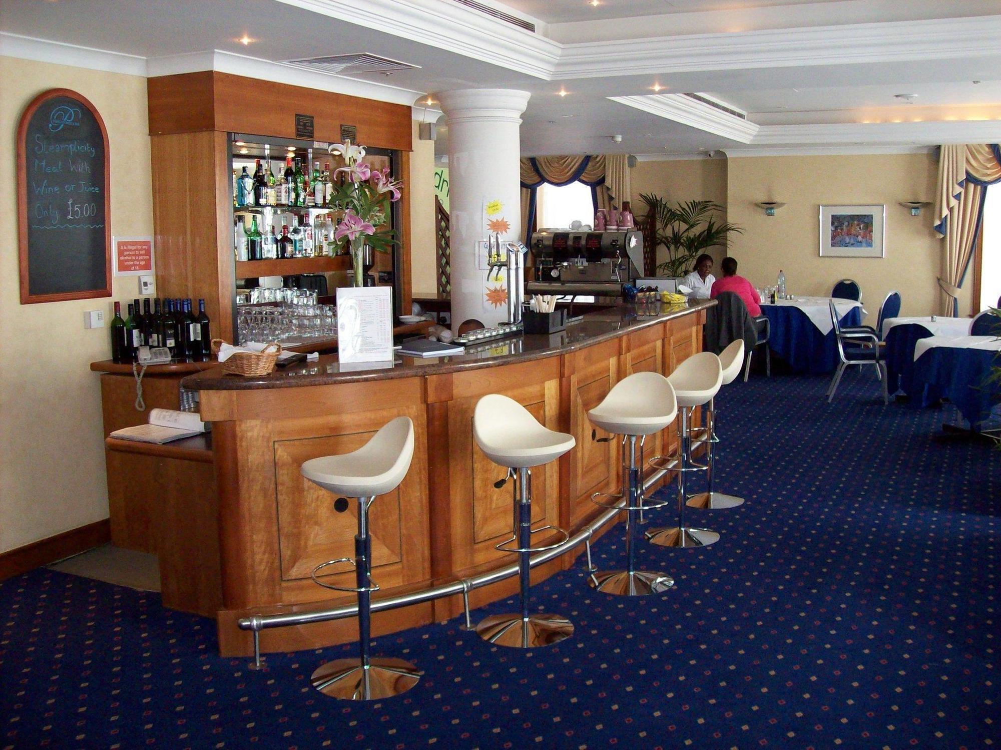 B&B Hotel London Heathrow Slough Kültér fotó